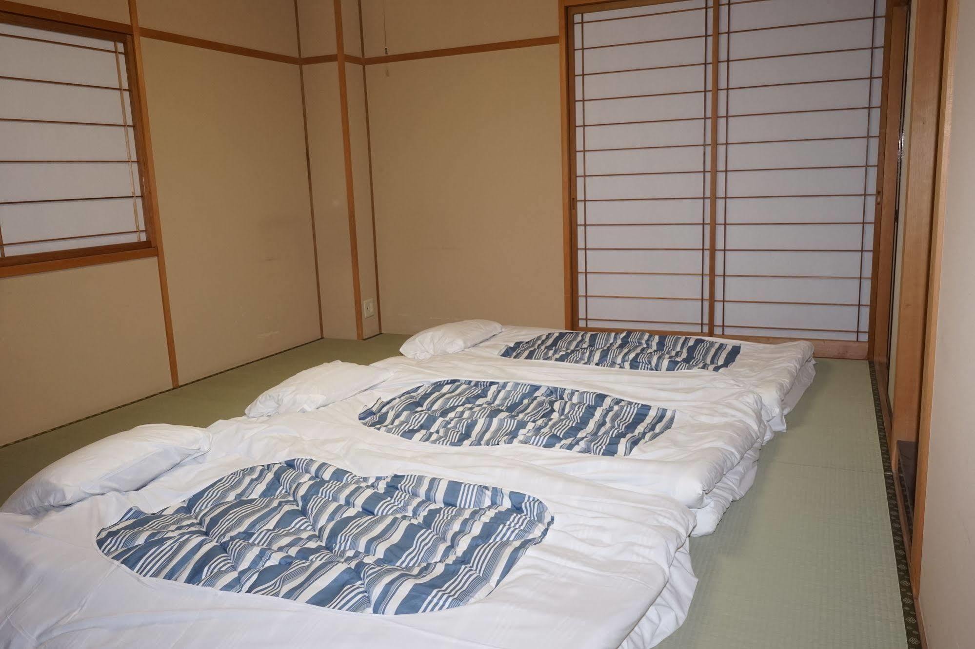 Guest House Ouka Takayama  Exterior foto